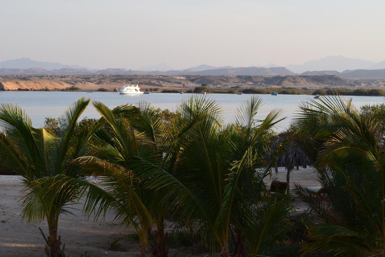 Mangrove Bay Resort El Qoseir Buitenkant foto