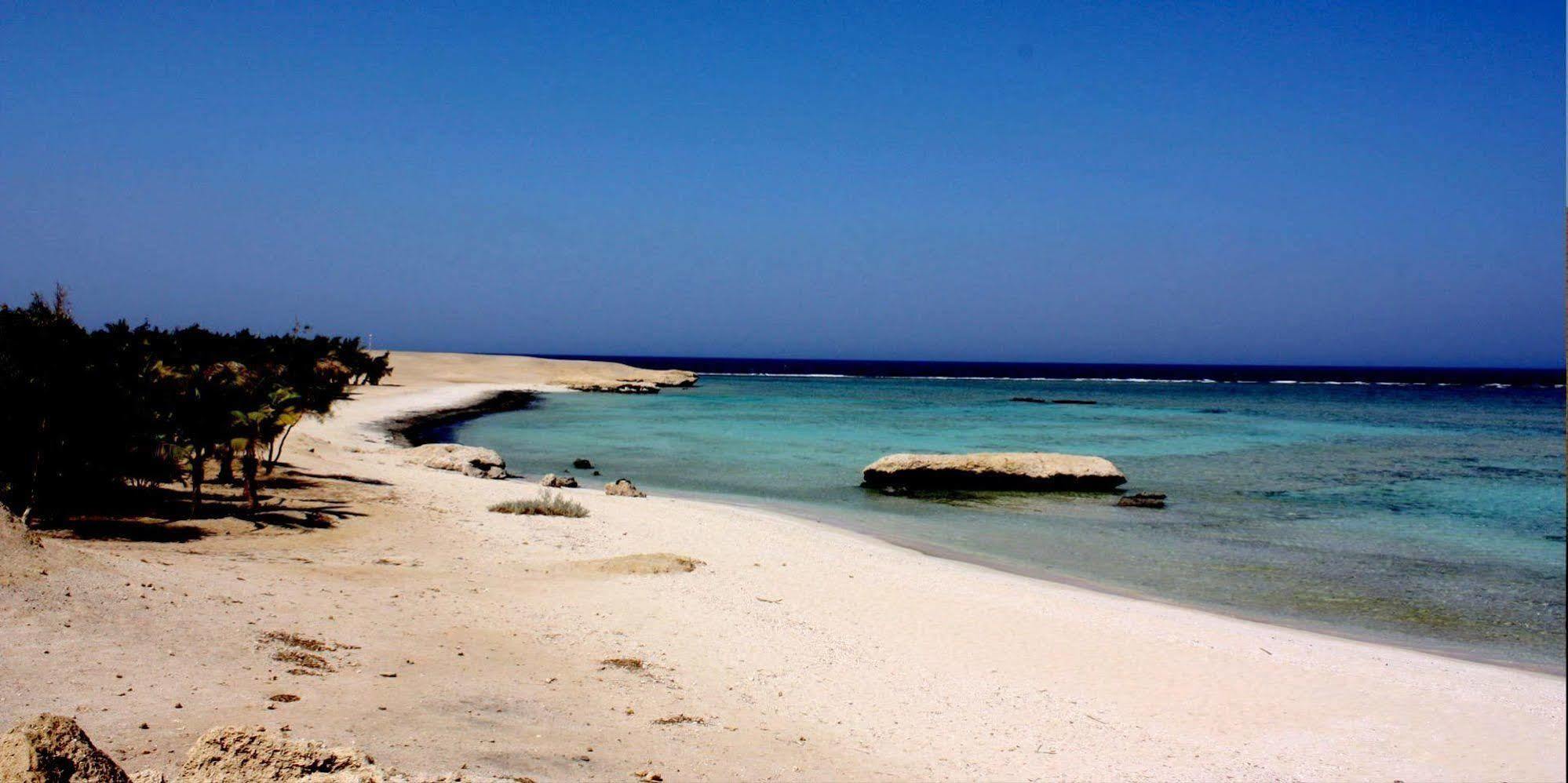 Mangrove Bay Resort El Qoseir Buitenkant foto